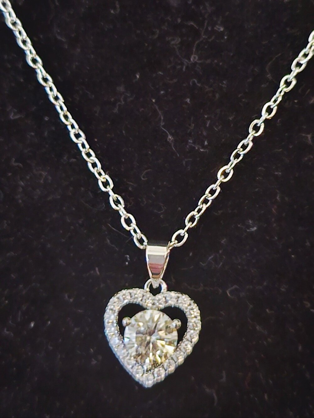 Moissanite Necklace in Heart Pendant with GRA - Picture 6 of 7